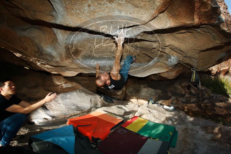 Bouldering in Hueco Tanks on 02/14/2020 with Blue Lizard Climbing and Yoga
Filename: SRM_20200214_1704430.jpg
Aperture: f/8.0
Shutter Speed: 1/250
Body: Canon EOS-1D Mark II
Lens: Canon EF 16-35mm f/2.8 L