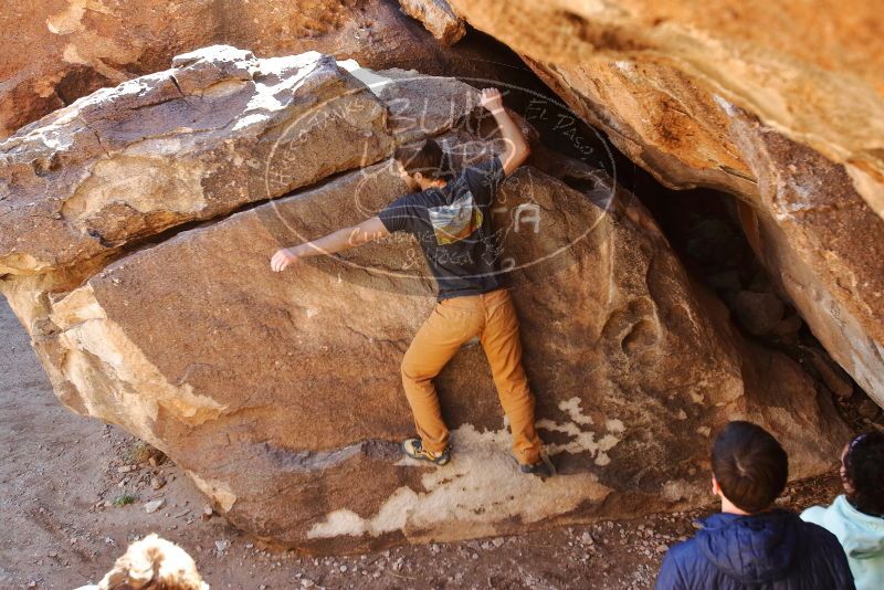 Bouldering in Hueco Tanks on 02/16/2020 with Blue Lizard Climbing and Yoga

Filename: SRM_20200216_1236560.jpg
Aperture: f/5.0
Shutter Speed: 1/250
Body: Canon EOS-1D Mark II
Lens: Canon EF 16-35mm f/2.8 L