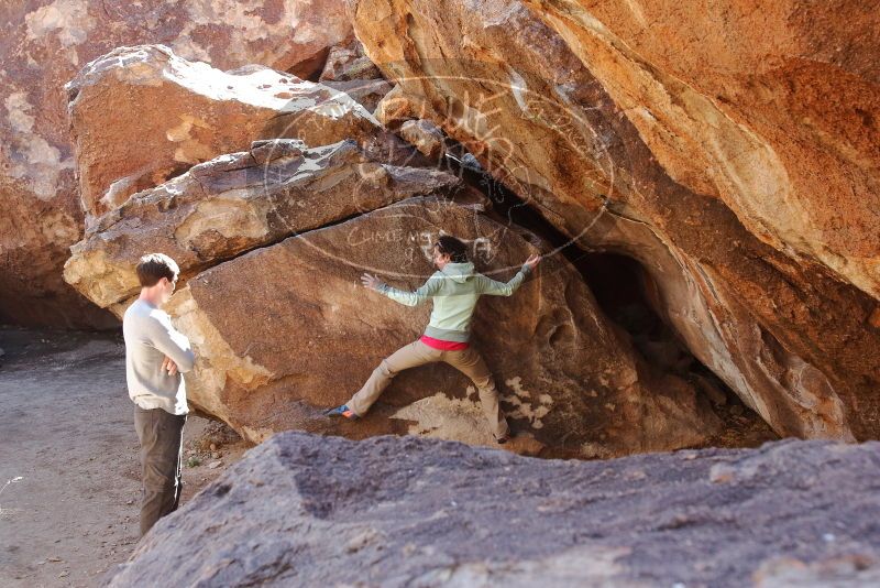 Bouldering in Hueco Tanks on 02/16/2020 with Blue Lizard Climbing and Yoga
Filename: SRM_20200216_1249200.jpg
Aperture: f/6.3
Shutter Speed: 1/250
Body: Canon EOS-1D Mark II
Lens: Canon EF 16-35mm f/2.8 L