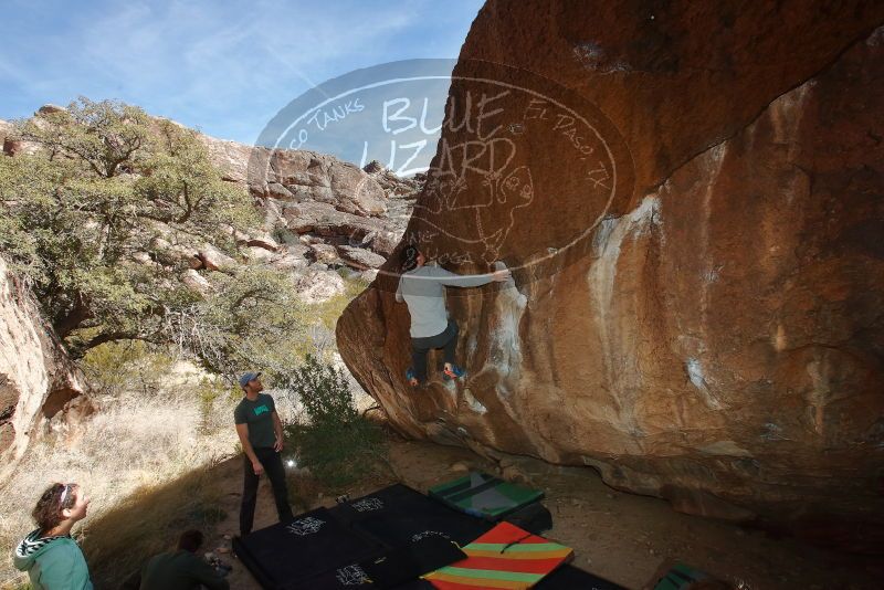 Bouldering in Hueco Tanks on 02/16/2020 with Blue Lizard Climbing and Yoga

Filename: SRM_20200216_1450060.jpg
Aperture: f/8.0
Shutter Speed: 1/250
Body: Canon EOS-1D Mark II
Lens: Canon EF 16-35mm f/2.8 L