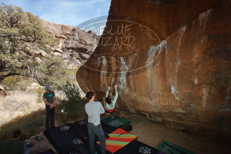 Bouldering in Hueco Tanks on 02/16/2020 with Blue Lizard Climbing and Yoga

Filename: SRM_20200216_1453100.jpg
Aperture: f/8.0
Shutter Speed: 1/250
Body: Canon EOS-1D Mark II
Lens: Canon EF 16-35mm f/2.8 L
