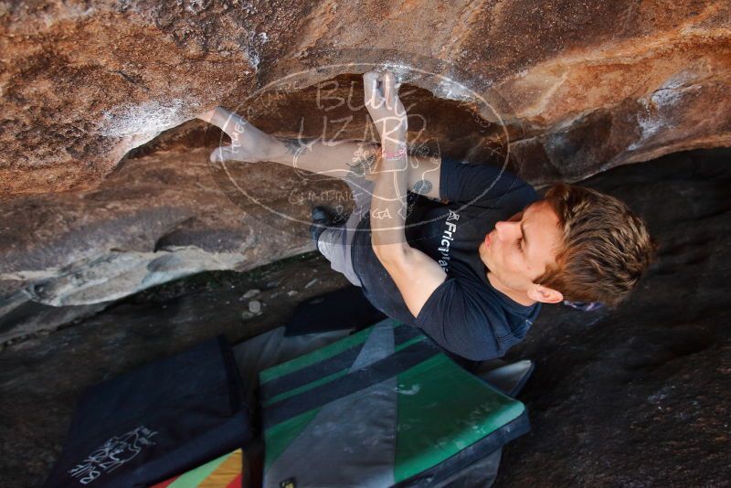 Bouldering in Hueco Tanks on 02/16/2020 with Blue Lizard Climbing and Yoga
Filename: SRM_20200216_1623230.jpg
Aperture: f/4.5
Shutter Speed: 1/250
Body: Canon EOS-1D Mark II
Lens: Canon EF 16-35mm f/2.8 L