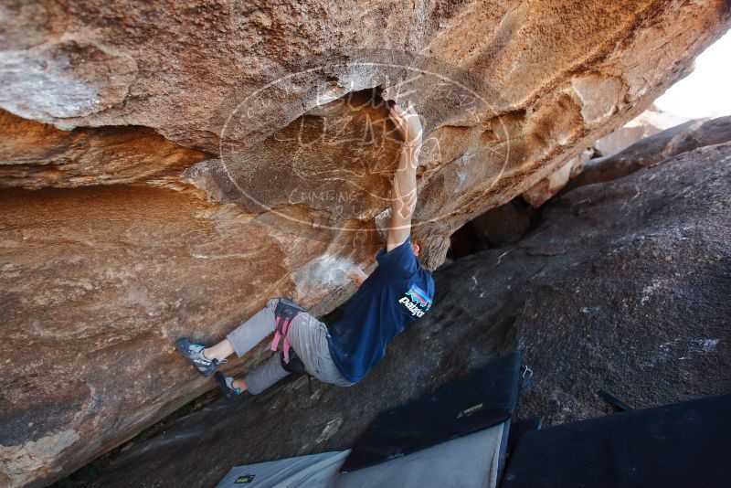 Bouldering in Hueco Tanks on 02/16/2020 with Blue Lizard Climbing and Yoga
Filename: SRM_20200216_1718140.jpg
Aperture: f/3.2
Shutter Speed: 1/250
Body: Canon EOS-1D Mark II
Lens: Canon EF 16-35mm f/2.8 L
