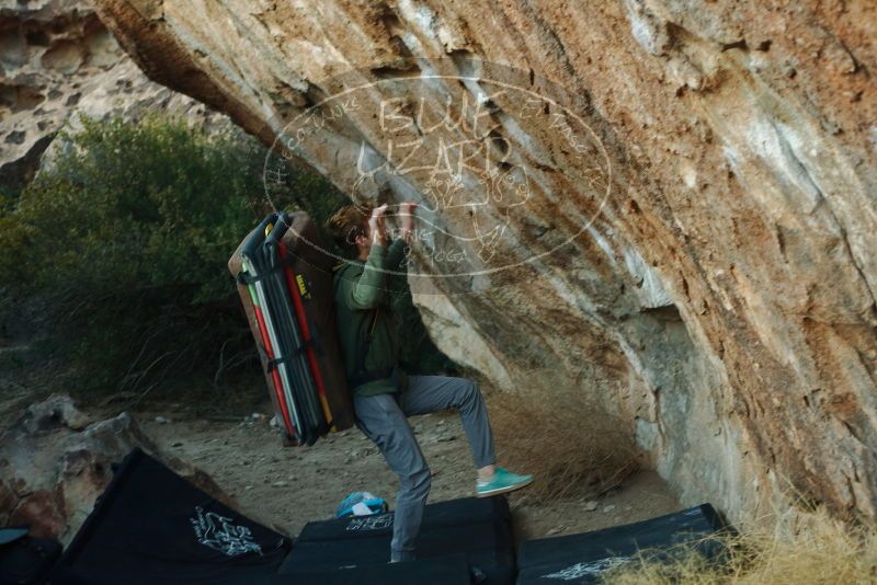 Bouldering in Hueco Tanks on 02/16/2020 with Blue Lizard Climbing and Yoga

Filename: SRM_20200216_1835350.jpg
Aperture: f/3.5
Shutter Speed: 1/250
Body: Canon EOS-1D Mark II
Lens: Canon EF 50mm f/1.8 II