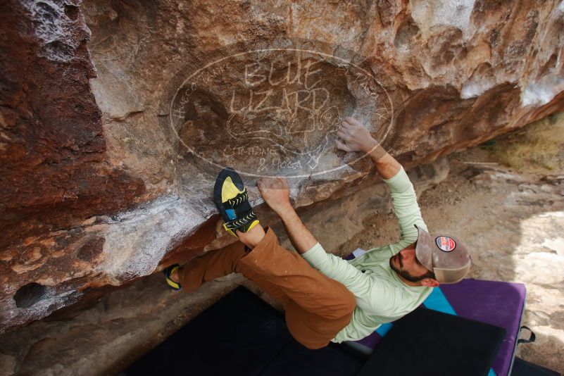 Bouldering in Hueco Tanks on 02/17/2020 with Blue Lizard Climbing and Yoga
Filename: SRM_20200217_1443360.jpg
Aperture: f/5.0
Shutter Speed: 1/400
Body: Canon EOS-1D Mark II
Lens: Canon EF 16-35mm f/2.8 L