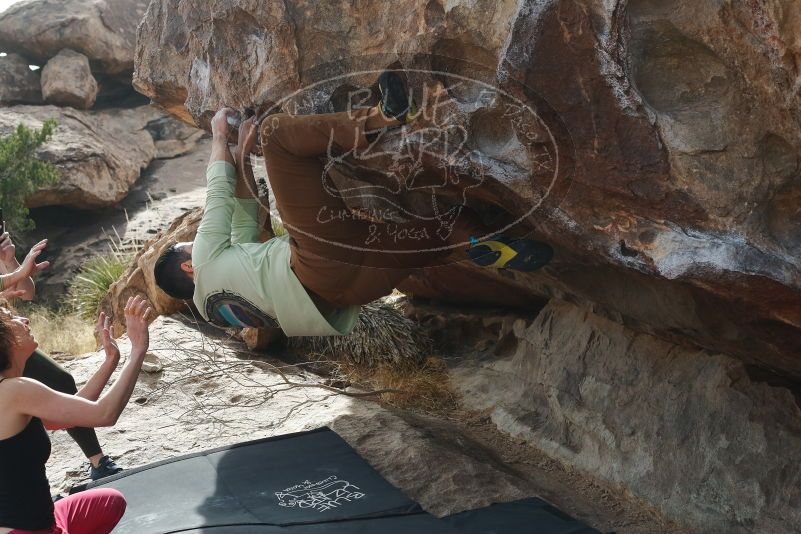 Bouldering in Hueco Tanks on 02/17/2020 with Blue Lizard Climbing and Yoga
Filename: SRM_20200217_1528100.jpg
Aperture: f/6.3
Shutter Speed: 1/400
Body: Canon EOS-1D Mark II
Lens: Canon EF 50mm f/1.8 II