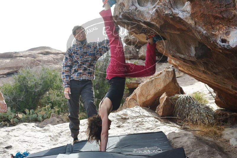 Bouldering in Hueco Tanks on 02/17/2020 with Blue Lizard Climbing and Yoga

Filename: SRM_20200217_1531130.jpg
Aperture: f/6.3
Shutter Speed: 1/250
Body: Canon EOS-1D Mark II
Lens: Canon EF 50mm f/1.8 II