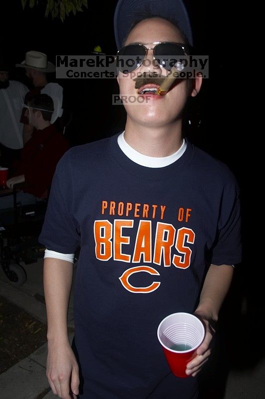 The University of Texas 2006 Chemical Engineering Halloween party.

Filename: SRM_20061027_2251289.jpg
Aperture: f/4.0
Shutter Speed: 1/200
Body: Canon EOS 20D
Lens: Canon EF-S 18-55mm f/3.5-5.6