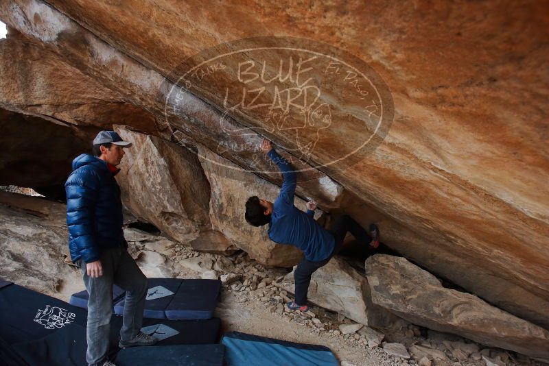 Bouldering in Hueco Tanks on 02/21/2020 with Blue Lizard Climbing and Yoga
Filename: SRM_20200221_1143430.jpg
Aperture: f/4.5
Shutter Speed: 1/250
Body: Canon EOS-1D Mark II
Lens: Canon EF 16-35mm f/2.8 L