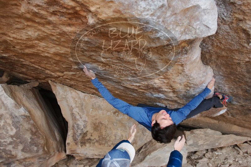 Bouldering in Hueco Tanks on 02/21/2020 with Blue Lizard Climbing and Yoga
Filename: SRM_20200221_1156030.jpg
Aperture: f/3.2
Shutter Speed: 1/250
Body: Canon EOS-1D Mark II
Lens: Canon EF 16-35mm f/2.8 L