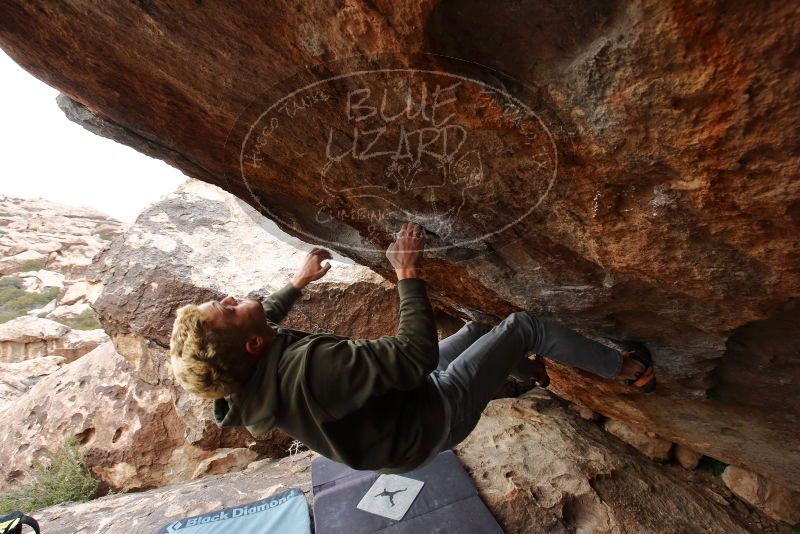 Bouldering in Hueco Tanks on 02/21/2020 with Blue Lizard Climbing and Yoga
Filename: SRM_20200221_1346370.jpg
Aperture: f/7.1
Shutter Speed: 1/320
Body: Canon EOS-1D Mark II
Lens: Canon EF 16-35mm f/2.8 L