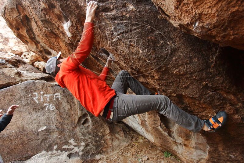 Bouldering in Hueco Tanks on 02/21/2020 with Blue Lizard Climbing and Yoga
Filename: SRM_20200221_1653530.jpg
Aperture: f/4.0
Shutter Speed: 1/250
Body: Canon EOS-1D Mark II
Lens: Canon EF 16-35mm f/2.8 L