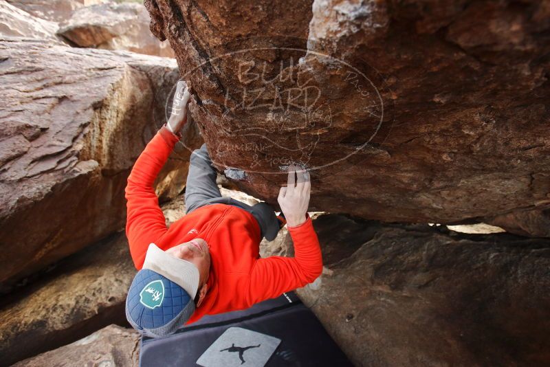 Bouldering in Hueco Tanks on 02/21/2020 with Blue Lizard Climbing and Yoga
Filename: SRM_20200221_1758240.jpg
Aperture: f/4.5
Shutter Speed: 1/250
Body: Canon EOS-1D Mark II
Lens: Canon EF 16-35mm f/2.8 L