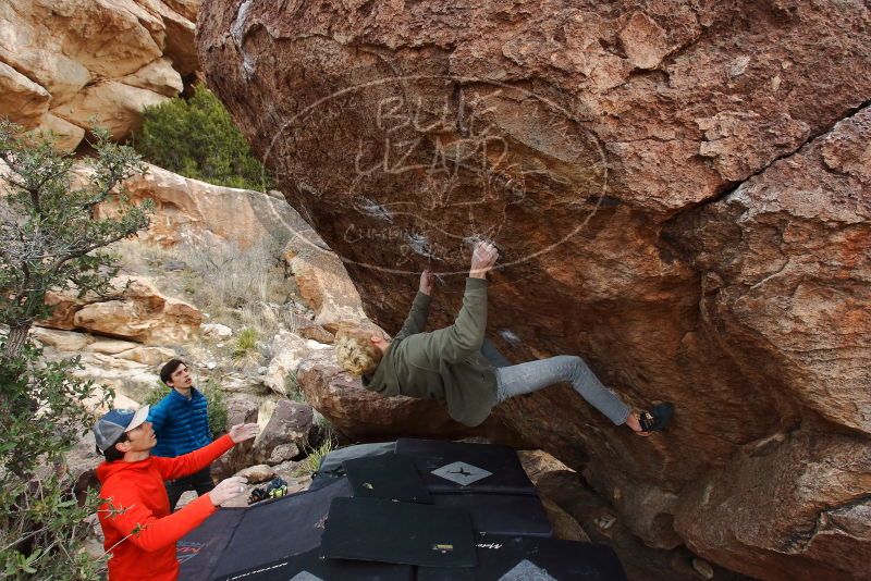 Bouldering in Hueco Tanks on 02/21/2020 with Blue Lizard Climbing and Yoga
Filename: SRM_20200221_1801210.jpg
Aperture: f/6.3
Shutter Speed: 1/250
Body: Canon EOS-1D Mark II
Lens: Canon EF 16-35mm f/2.8 L