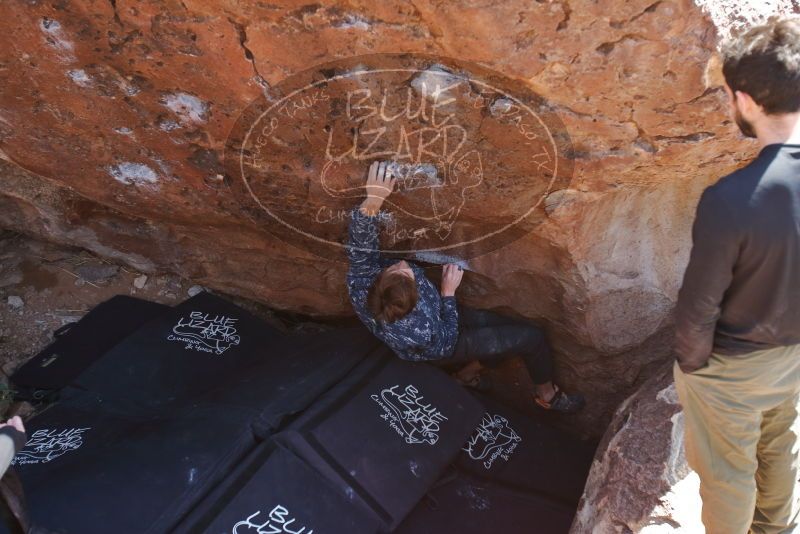Bouldering in Hueco Tanks on 02/25/2020 with Blue Lizard Climbing and Yoga

Filename: SRM_20200225_1350330.jpg
Aperture: f/3.2
Shutter Speed: 1/250
Body: Canon EOS-1D Mark II
Lens: Canon EF 16-35mm f/2.8 L