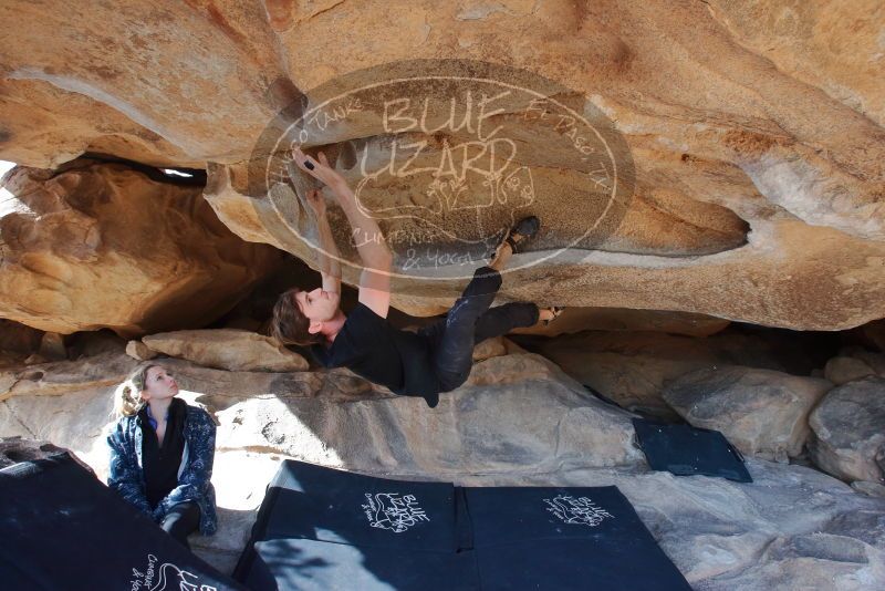 Bouldering in Hueco Tanks on 02/25/2020 with Blue Lizard Climbing and Yoga

Filename: SRM_20200225_1538500.jpg
Aperture: f/7.1
Shutter Speed: 1/250
Body: Canon EOS-1D Mark II
Lens: Canon EF 16-35mm f/2.8 L