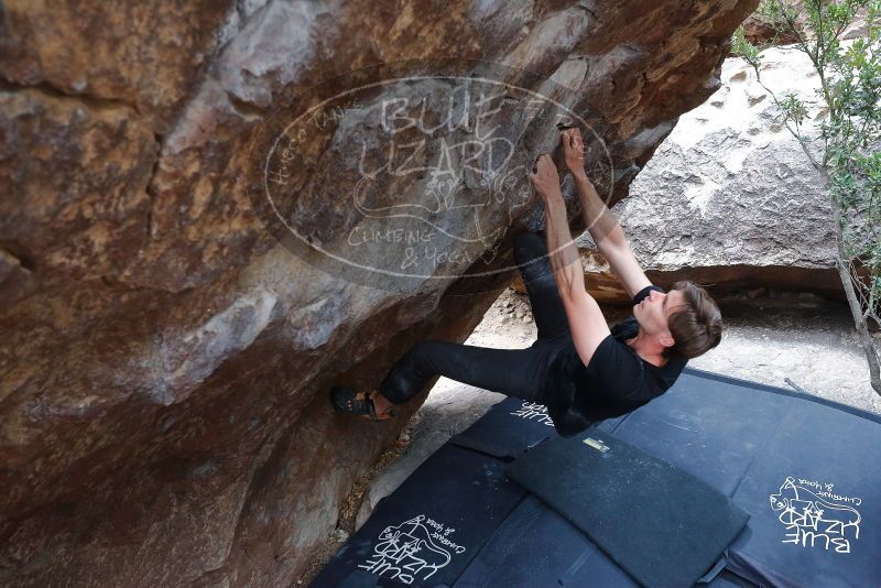 Bouldering in Hueco Tanks on 02/28/2020 with Blue Lizard Climbing and Yoga

Filename: SRM_20200228_1318050.jpg
Aperture: f/5.0
Shutter Speed: 1/250
Body: Canon EOS-1D Mark II
Lens: Canon EF 16-35mm f/2.8 L