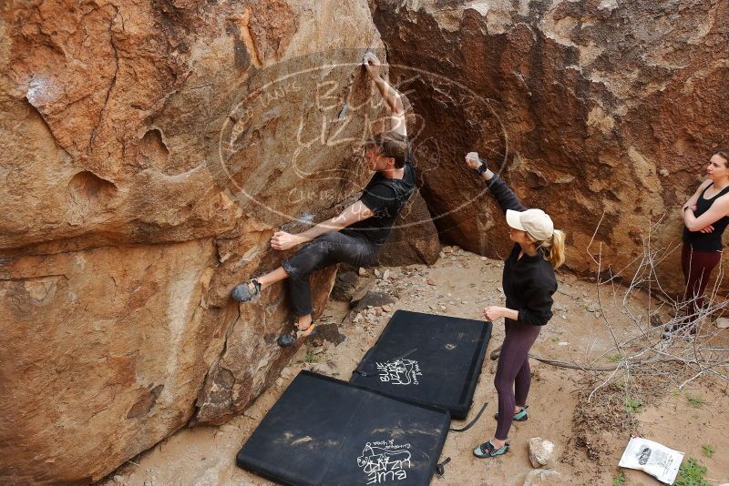 Bouldering in Hueco Tanks on 02/28/2020 with Blue Lizard Climbing and Yoga
Filename: SRM_20200228_1456180.jpg
Aperture: f/6.3
Shutter Speed: 1/250
Body: Canon EOS-1D Mark II
Lens: Canon EF 16-35mm f/2.8 L