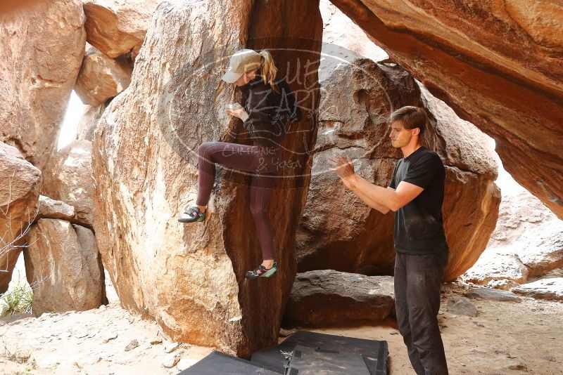 Bouldering in Hueco Tanks on 02/28/2020 with Blue Lizard Climbing and Yoga
Filename: SRM_20200228_1550370.jpg
Aperture: f/4.0
Shutter Speed: 1/250
Body: Canon EOS-1D Mark II
Lens: Canon EF 16-35mm f/2.8 L