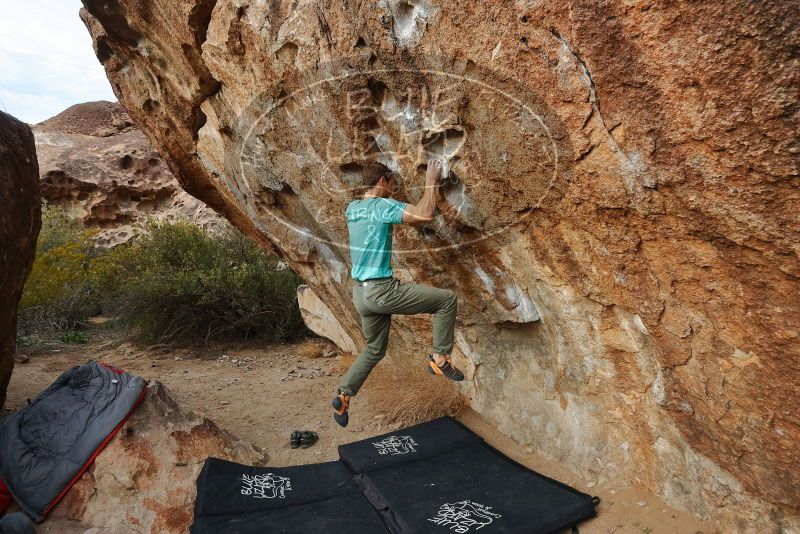 Bouldering in Hueco Tanks on 02/28/2020 with Blue Lizard Climbing and Yoga

Filename: SRM_20200228_1805080.jpg
Aperture: f/5.6
Shutter Speed: 1/250
Body: Canon EOS-1D Mark II
Lens: Canon EF 16-35mm f/2.8 L