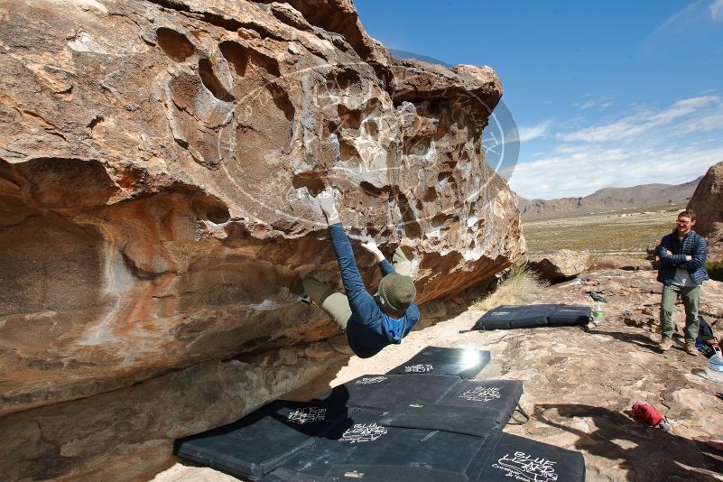 Bouldering in Hueco Tanks on 02/29/2020 with Blue Lizard Climbing and Yoga

Filename: SRM_20200229_1200490.jpg
Aperture: f/8.0
Shutter Speed: 1/250
Body: Canon EOS-1D Mark II
Lens: Canon EF 16-35mm f/2.8 L