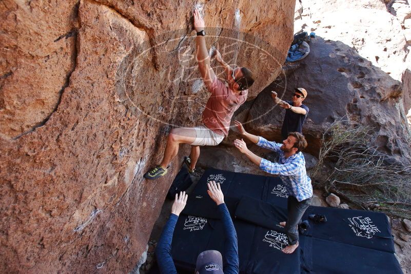 Bouldering in Hueco Tanks on 02/29/2020 with Blue Lizard Climbing and Yoga
Filename: SRM_20200229_1250330.jpg
Aperture: f/5.6
Shutter Speed: 1/320
Body: Canon EOS-1D Mark II
Lens: Canon EF 16-35mm f/2.8 L