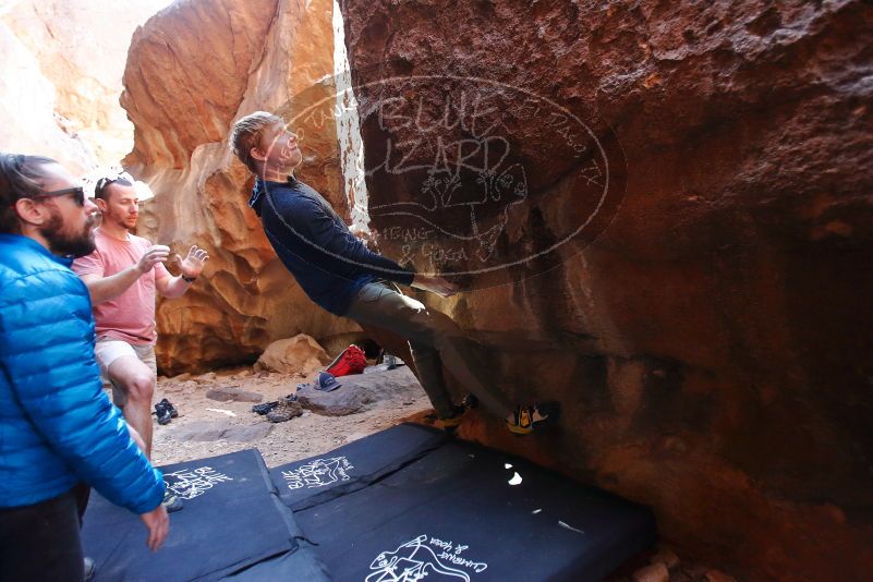 Bouldering in Hueco Tanks on 02/29/2020 with Blue Lizard Climbing and Yoga

Filename: SRM_20200229_1306430.jpg
Aperture: f/2.8
Shutter Speed: 1/320
Body: Canon EOS-1D Mark II
Lens: Canon EF 16-35mm f/2.8 L