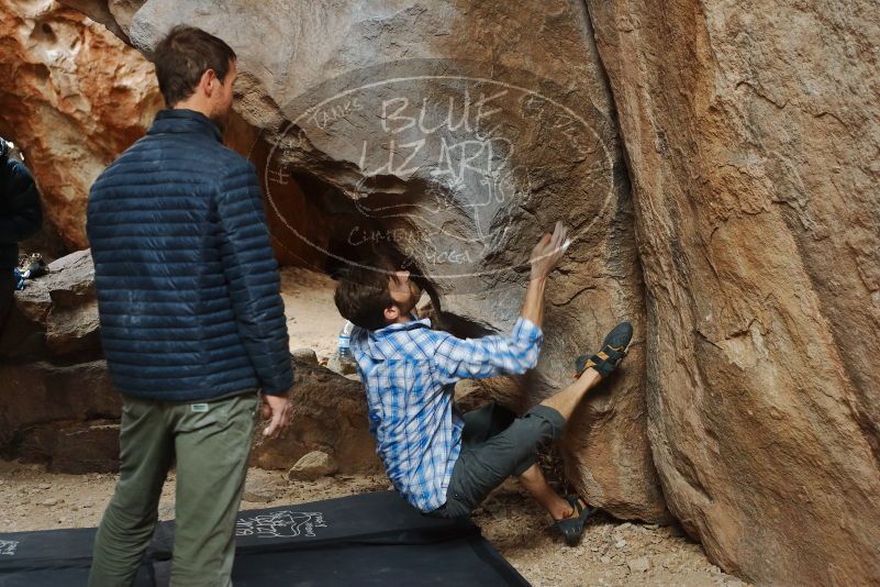 Bouldering in Hueco Tanks on 02/29/2020 with Blue Lizard Climbing and Yoga
Filename: SRM_20200229_1432270.jpg
Aperture: f/3.5
Shutter Speed: 1/250
Body: Canon EOS-1D Mark II
Lens: Canon EF 50mm f/1.8 II