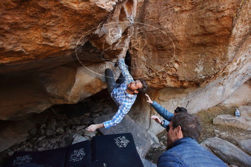 Bouldering in Hueco Tanks on 02/29/2020 with Blue Lizard Climbing and Yoga

Filename: SRM_20200229_1539100.jpg
Aperture: f/5.0
Shutter Speed: 1/250
Body: Canon EOS-1D Mark II
Lens: Canon EF 16-35mm f/2.8 L