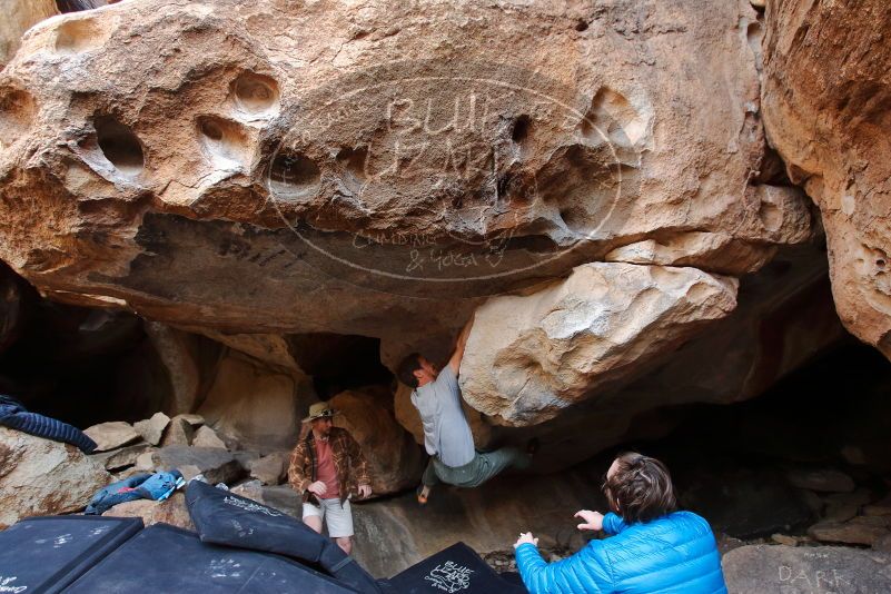 Bouldering in Hueco Tanks on 02/29/2020 with Blue Lizard Climbing and Yoga
Filename: SRM_20200229_1548070.jpg
Aperture: f/4.0
Shutter Speed: 1/250
Body: Canon EOS-1D Mark II
Lens: Canon EF 16-35mm f/2.8 L