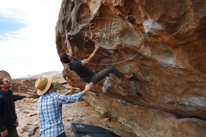 Bouldering in Hueco Tanks on 02/29/2020 with Blue Lizard Climbing and Yoga

Filename: SRM_20200229_1637280.jpg
Aperture: f/5.0
Shutter Speed: 1/400
Body: Canon EOS-1D Mark II
Lens: Canon EF 16-35mm f/2.8 L
