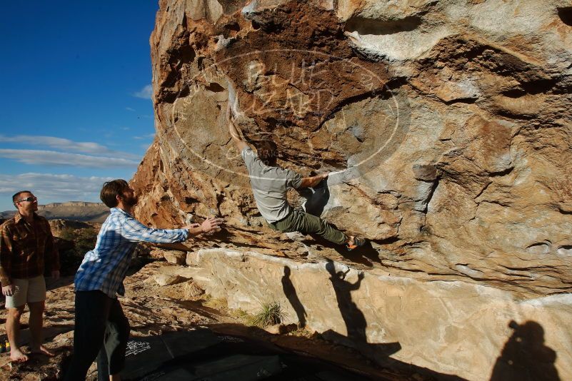 Bouldering in Hueco Tanks on 02/29/2020 with Blue Lizard Climbing and Yoga
Filename: SRM_20200229_1750290.jpg
Aperture: f/8.0
Shutter Speed: 1/400
Body: Canon EOS-1D Mark II
Lens: Canon EF 16-35mm f/2.8 L