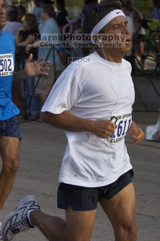 Beth ran the IBM 10K Classic Road Race.

Filename: SRM_20061001_0851063.jpg
Aperture: f/4.5
Shutter Speed: 1/640
Body: Canon EOS 20D
Lens: Canon EF 80-200mm f/2.8 L