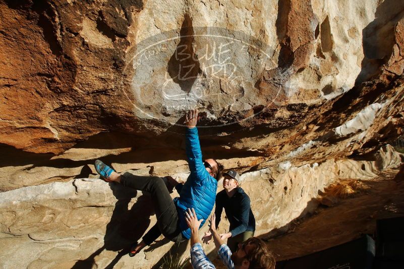Bouldering in Hueco Tanks on 02/29/2020 with Blue Lizard Climbing and Yoga
Filename: SRM_20200229_1802070.jpg
Aperture: f/7.1
Shutter Speed: 1/400
Body: Canon EOS-1D Mark II
Lens: Canon EF 16-35mm f/2.8 L