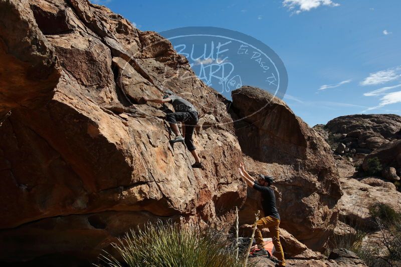 Bouldering in Hueco Tanks on 03/07/2020 with Blue Lizard Climbing and Yoga
Filename: SRM_20200307_1111310.jpg
Aperture: f/8.0
Shutter Speed: 1/640
Body: Canon EOS-1D Mark II
Lens: Canon EF 16-35mm f/2.8 L