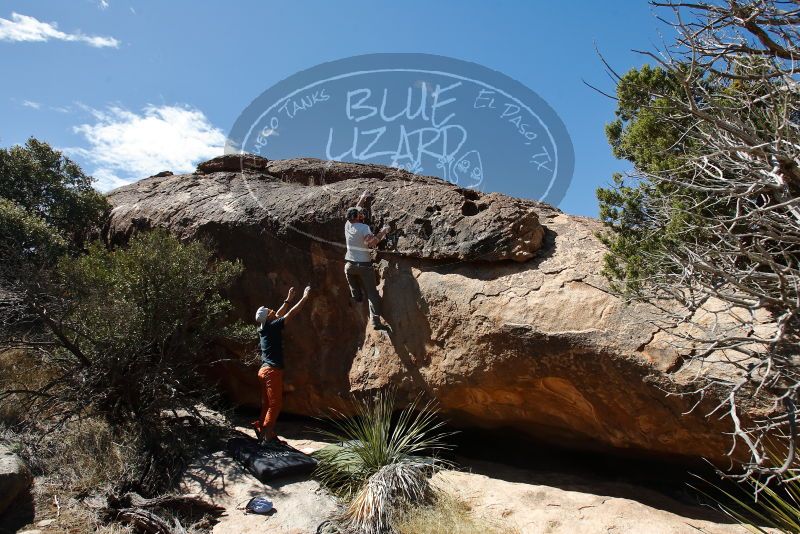 Bouldering in Hueco Tanks on 03/07/2020 with Blue Lizard Climbing and Yoga
Filename: SRM_20200307_1340210.jpg
Aperture: f/5.6
Shutter Speed: 1/800
Body: Canon EOS-1D Mark II
Lens: Canon EF 16-35mm f/2.8 L