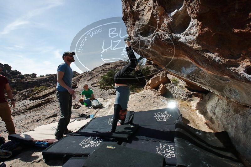 Bouldering in Hueco Tanks on 03/06/2020 with Blue Lizard Climbing and Yoga
Filename: SRM_20200306_1149350.jpg
Aperture: f/8.0
Shutter Speed: 1/250
Body: Canon EOS-1D Mark II
Lens: Canon EF 16-35mm f/2.8 L