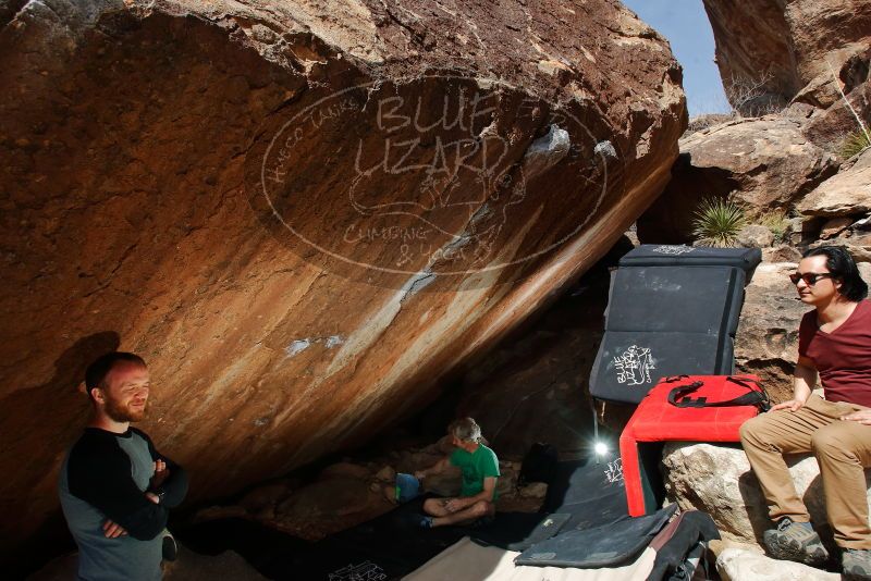 Bouldering in Hueco Tanks on 03/06/2020 with Blue Lizard Climbing and Yoga

Filename: SRM_20200306_1501220.jpg
Aperture: f/8.0
Shutter Speed: 1/250
Body: Canon EOS-1D Mark II
Lens: Canon EF 16-35mm f/2.8 L
