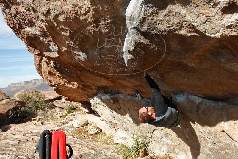 Bouldering in Hueco Tanks on 03/06/2020 with Blue Lizard Climbing and Yoga
Filename: SRM_20200306_1635191.jpg
Aperture: f/5.6
Shutter Speed: 1/400
Body: Canon EOS-1D Mark II
Lens: Canon EF 16-35mm f/2.8 L