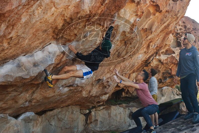 Bouldering in Hueco Tanks on 03/16/2020 with Blue Lizard Climbing and Yoga

Filename: SRM_20200316_1041140.jpg
Aperture: f/5.0
Shutter Speed: 1/500
Body: Canon EOS-1D Mark II
Lens: Canon EF 50mm f/1.8 II