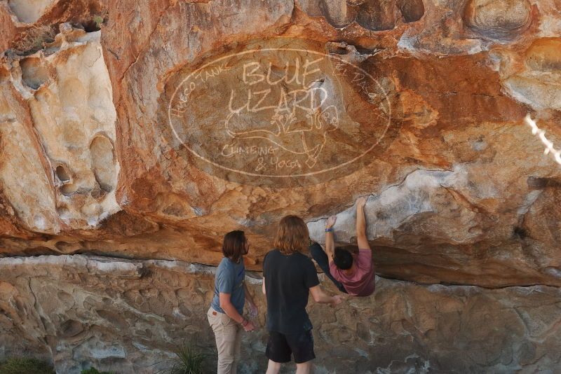 Bouldering in Hueco Tanks on 03/16/2020 with Blue Lizard Climbing and Yoga

Filename: SRM_20200316_1119550.jpg
Aperture: f/5.0
Shutter Speed: 1/500
Body: Canon EOS-1D Mark II
Lens: Canon EF 50mm f/1.8 II