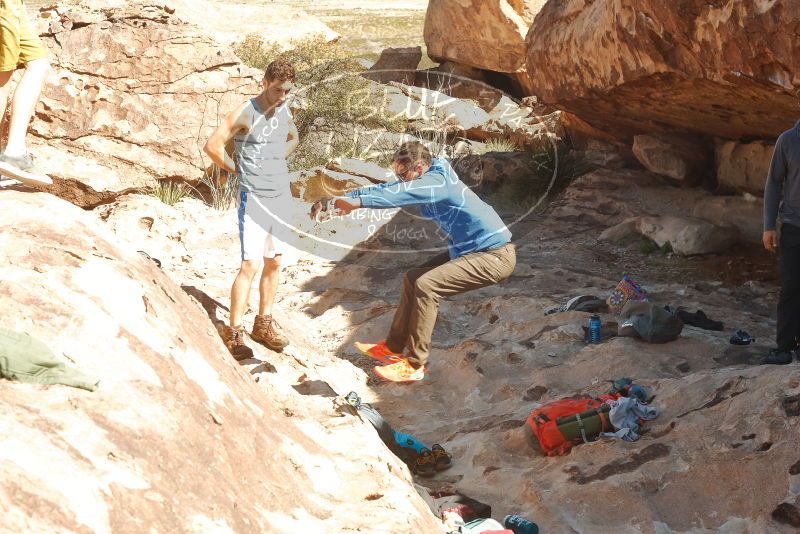 Bouldering in Hueco Tanks on 03/16/2020 with Blue Lizard Climbing and Yoga

Filename: SRM_20200316_1127070.jpg
Aperture: f/7.1
Shutter Speed: 1/500
Body: Canon EOS-1D Mark II
Lens: Canon EF 50mm f/1.8 II