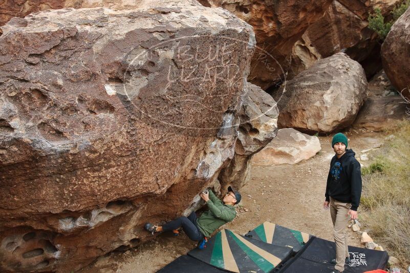 Bouldering in Hueco Tanks on 03/15/2020 with Blue Lizard Climbing and Yoga
Filename: SRM_20200315_0936360.jpg
Aperture: f/5.6
Shutter Speed: 1/320
Body: Canon EOS-1D Mark II
Lens: Canon EF 16-35mm f/2.8 L
