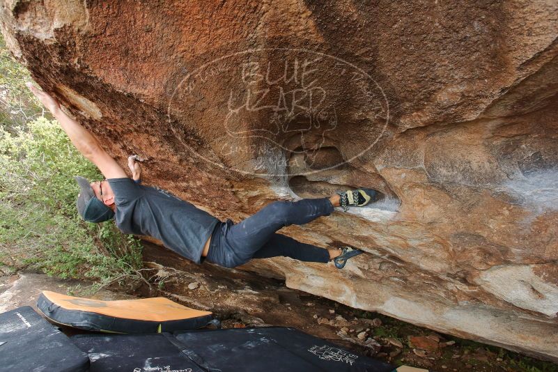 Bouldering in Hueco Tanks on 03/15/2020 with Blue Lizard Climbing and Yoga

Filename: SRM_20200315_1712200.jpg
Aperture: f/5.6
Shutter Speed: 1/250
Body: Canon EOS-1D Mark II
Lens: Canon EF 16-35mm f/2.8 L