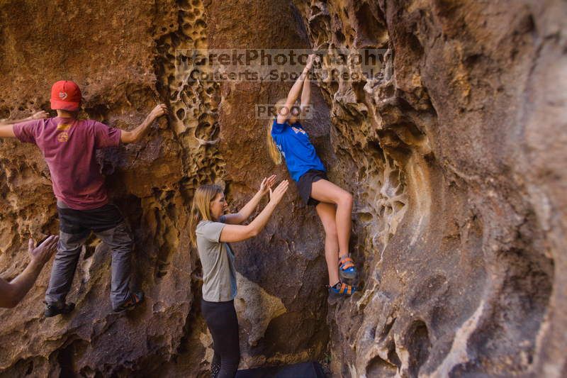 Bouldering in Hueco Tanks on 10/19/2021 with Blue Lizard Climbing and Yoga
Filename: SRM_20211019_1221570.jpg
Aperture: f/4.0
Shutter Speed: 1/80
Body: Canon EOS-1D Mark II
Lens: Canon EF 16-35mm f/2.8 L