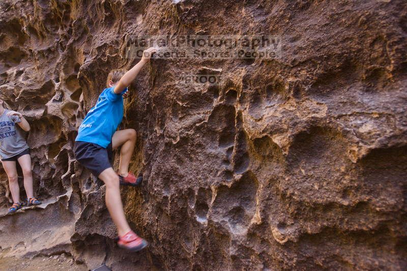 Bouldering in Hueco Tanks on 10/19/2021 with Blue Lizard Climbing and Yoga
Filename: SRM_20211019_1223530.jpg
Aperture: f/4.0
Shutter Speed: 1/80
Body: Canon EOS-1D Mark II
Lens: Canon EF 16-35mm f/2.8 L