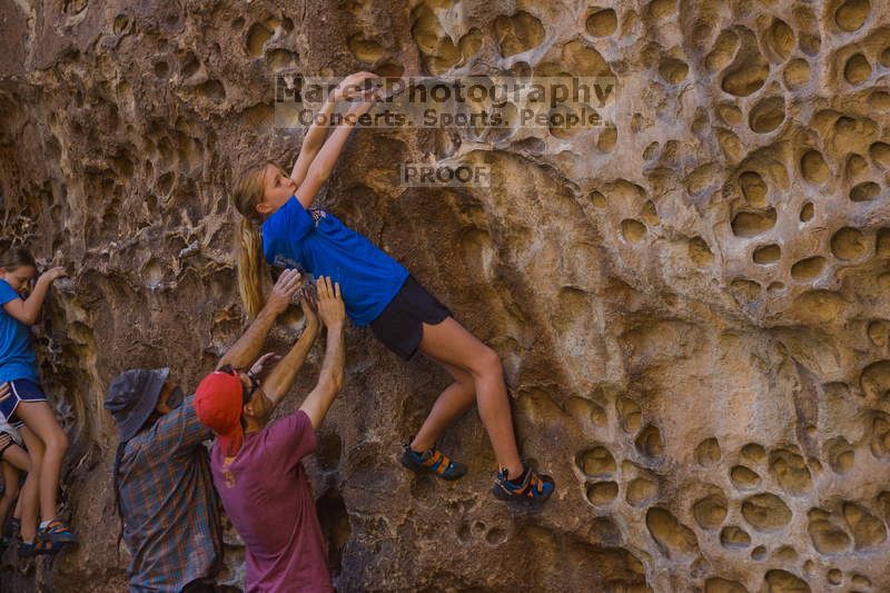 Bouldering in Hueco Tanks on 10/19/2021 with Blue Lizard Climbing and Yoga
Filename: SRM_20211019_1254570.jpg
Aperture: f/2.8
Shutter Speed: 1/250
Body: Canon EOS-1D Mark II
Lens: Canon EF 50mm f/1.8 II