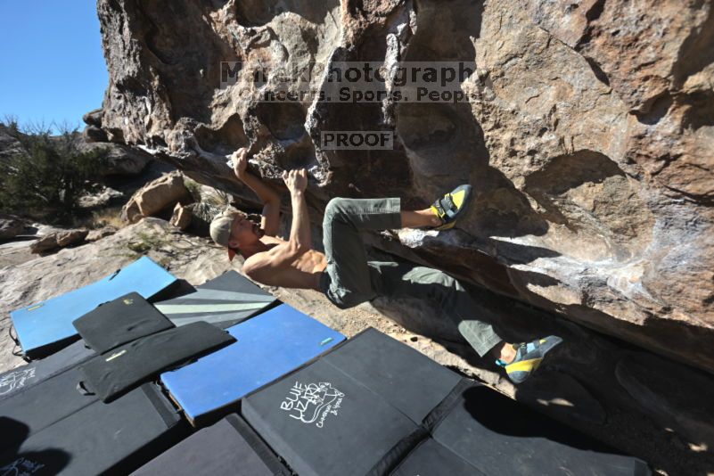 

Filename: SRM_20211113_1047100.jpg
Aperture: f/5.6
Shutter Speed: 1/1000
Body: Canon EOS R6
Lens: Canon EF 16-35mm f/2.8 L