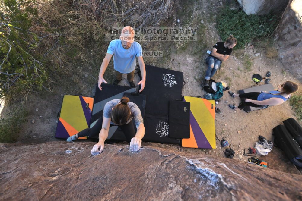 

Filename: SRM_20211114_1439160.jpg
Aperture: f/5.6
Shutter Speed: 1/500
Body: Canon EOS R6
Lens: Canon EF 16-35mm f/2.8 L