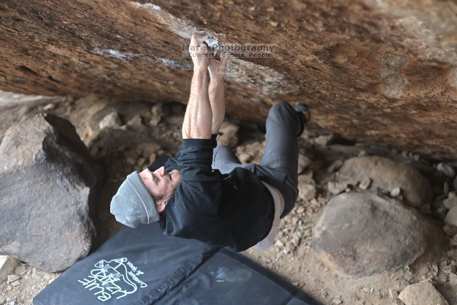 

Filename: SRM_20211125_1453530.jpg
Aperture: f/2.8
Shutter Speed: 1/640
Body: Canon EOS R6
Lens: Canon EF 50mm f/1.8 II